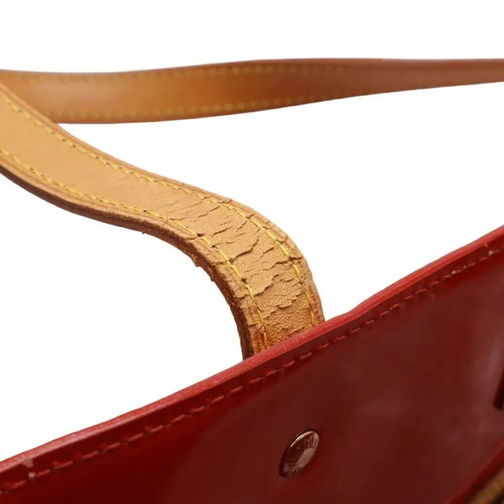Louis Vuitton delivery duty